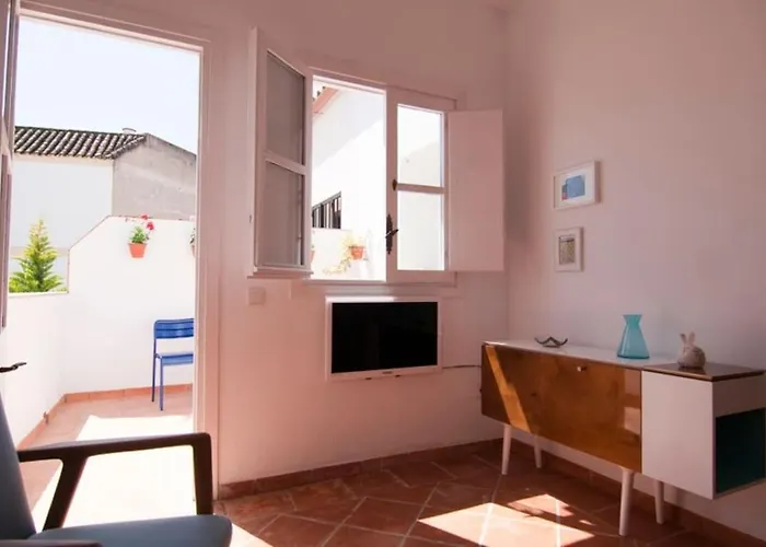 Apartment El Patio De Ezequiel