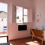 Apartment El Patio De Ezequiel